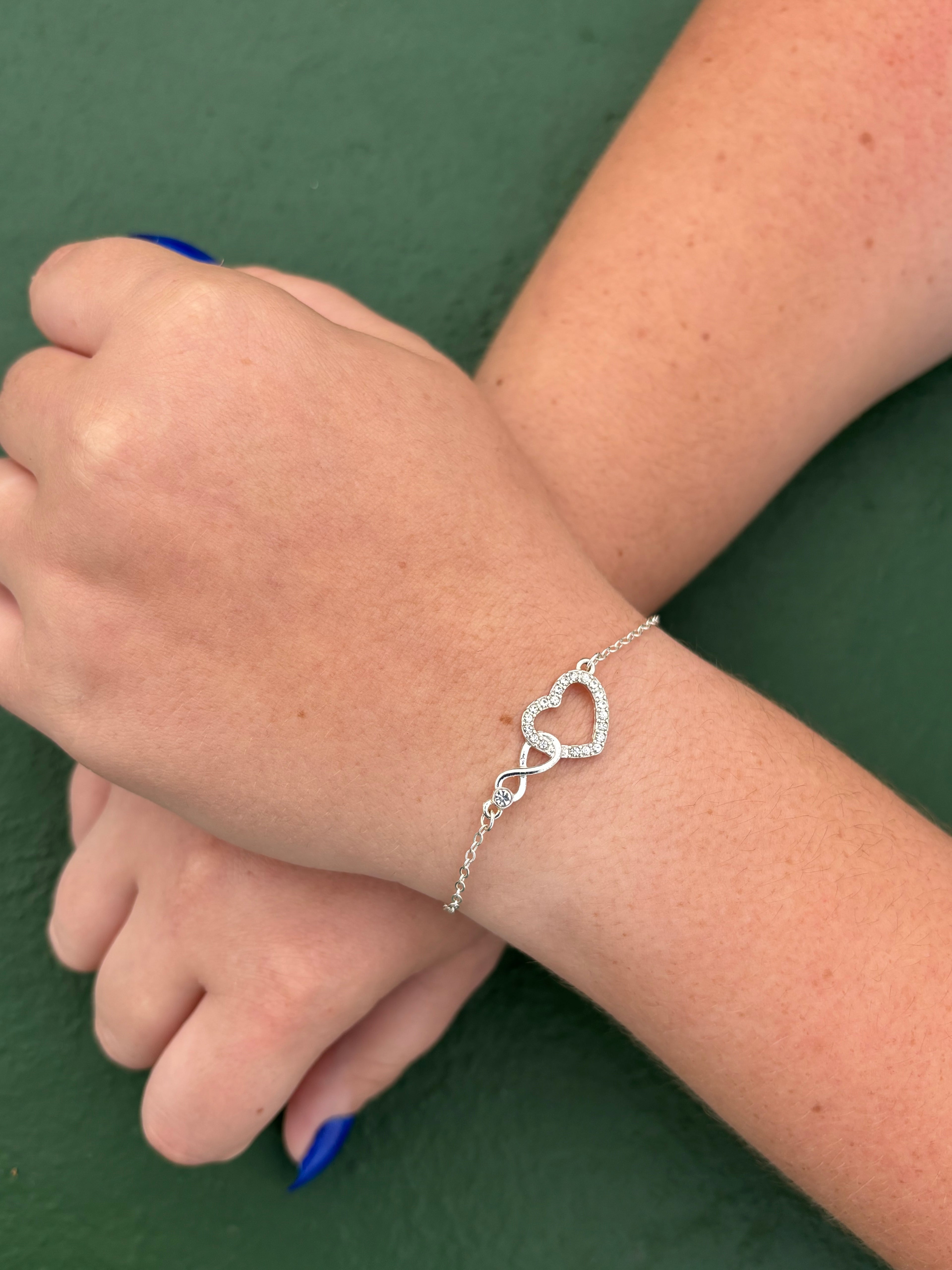 Infinite Grace Heart Bracelet